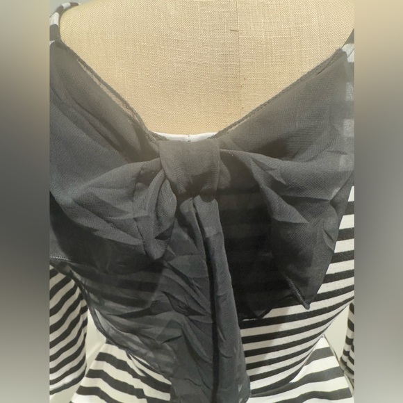 Women’s Charlotte Russe size large top - Picture 4 of 7